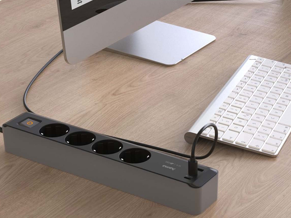 Steckdosenleisten von Hama auch fürs Note- und Macbook