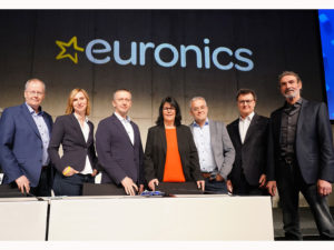 EURONICS Aufsichtsrat (v.l.n.r.): Martin Zilligers, Marlene Raddei, Christoph Lux, Sabine Bauer, Torsten Roters, Frank Schipper, Ferdinand Begehr © EURONICS Deutschland