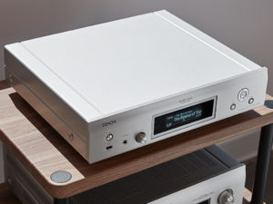 Denon stellt den DNP-2000NE Netzwerk-Audio-Player vor