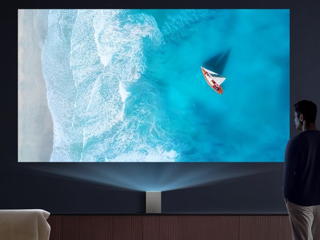 Startschuss für das kompakte Heimkinomit dem LG CineBeam S