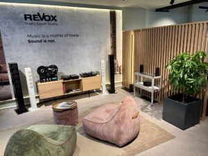 Revox Experience Center bei media@home Sterling in Hamburg
