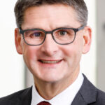 Oliver Freese holt Ringfoto "Imaging World" nach Köln.